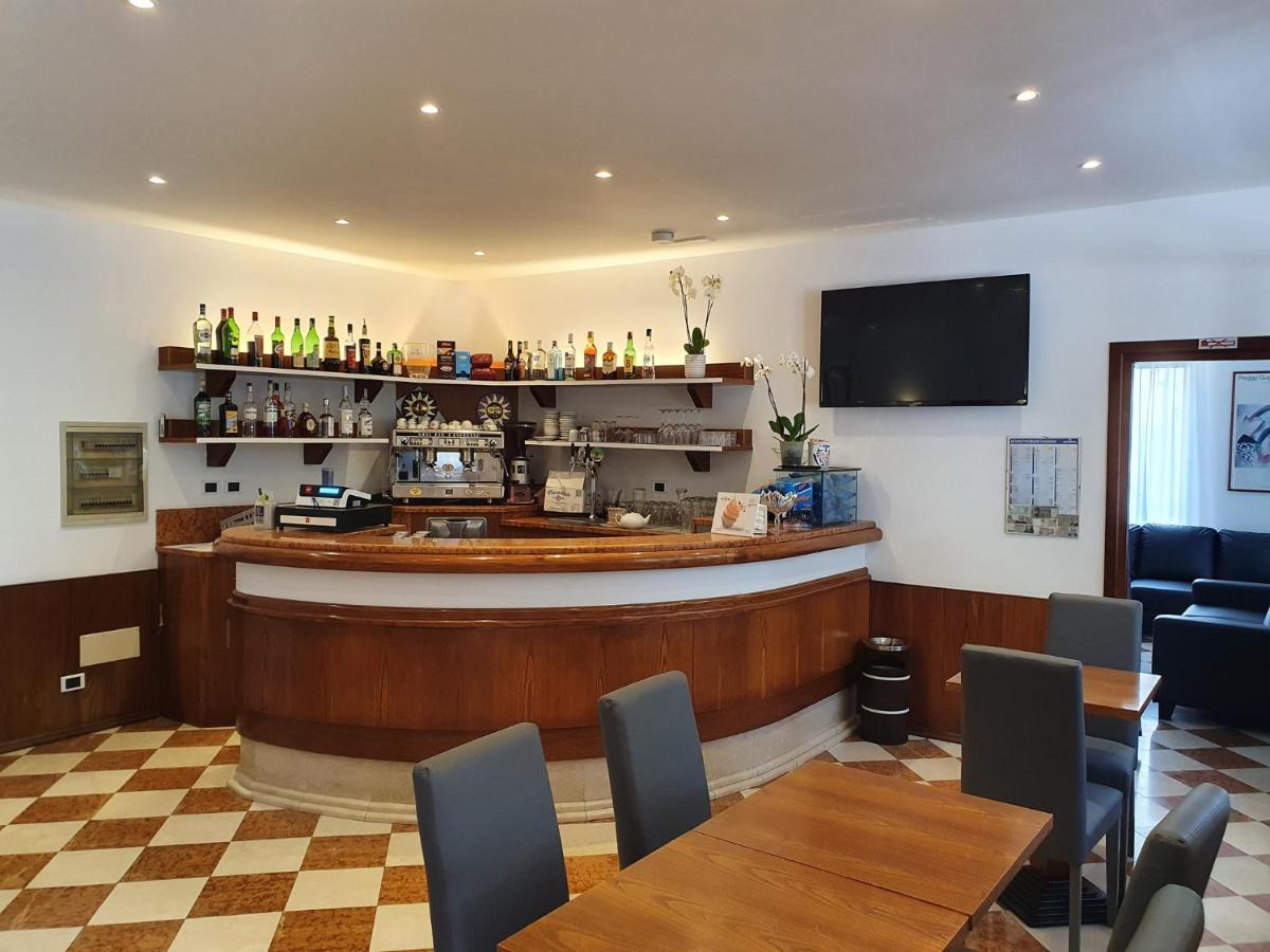 ארקליאה מארה Hotel Sole מראה חיצוני תמונה